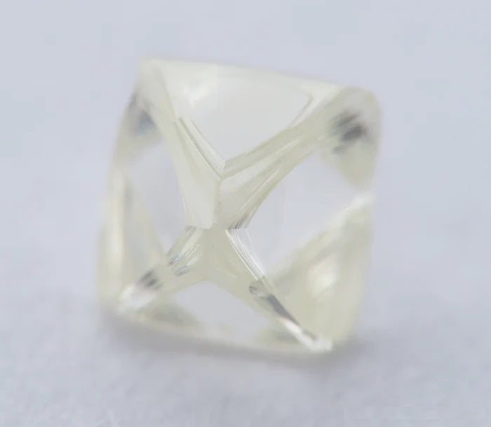 天然 ダイヤモンド ソーヤブル結晶 正八面体 0.475ct Hカラー Flawless