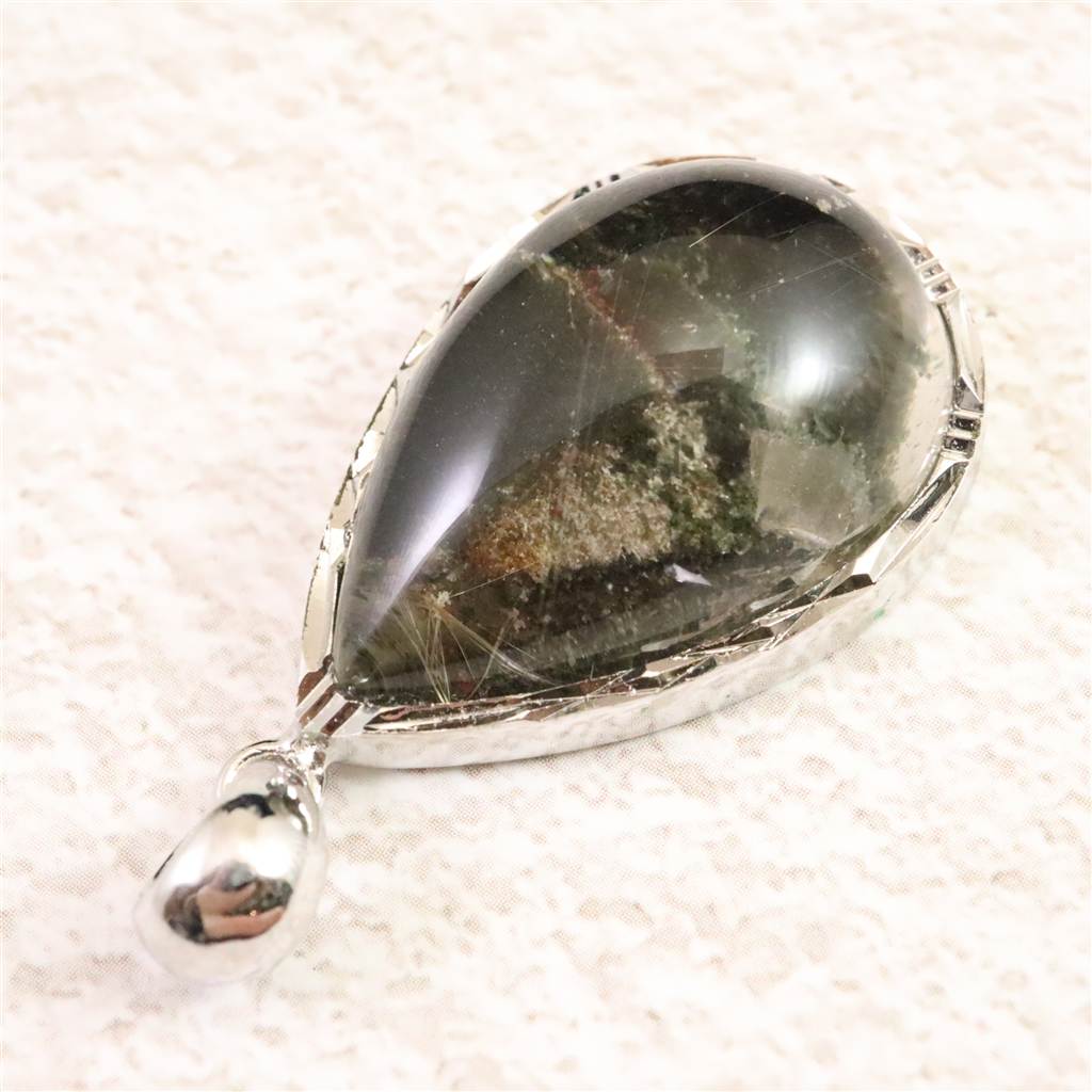 庭園水晶 ガーデンクォーツ 24x17mm ドロップ ペンダントトップ 8.7g