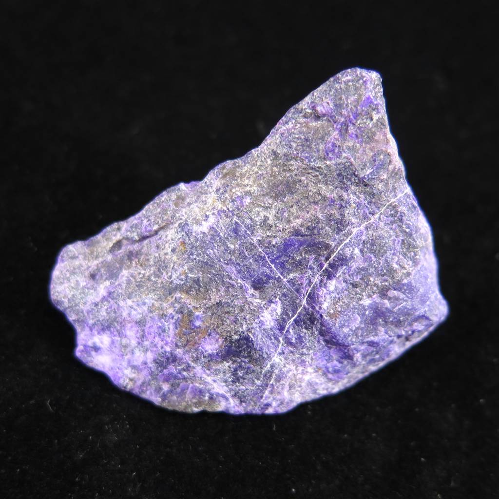 スギライト 原石　鉱物 スギライト 原石 11.27g (ID:46984) | 榎本通商