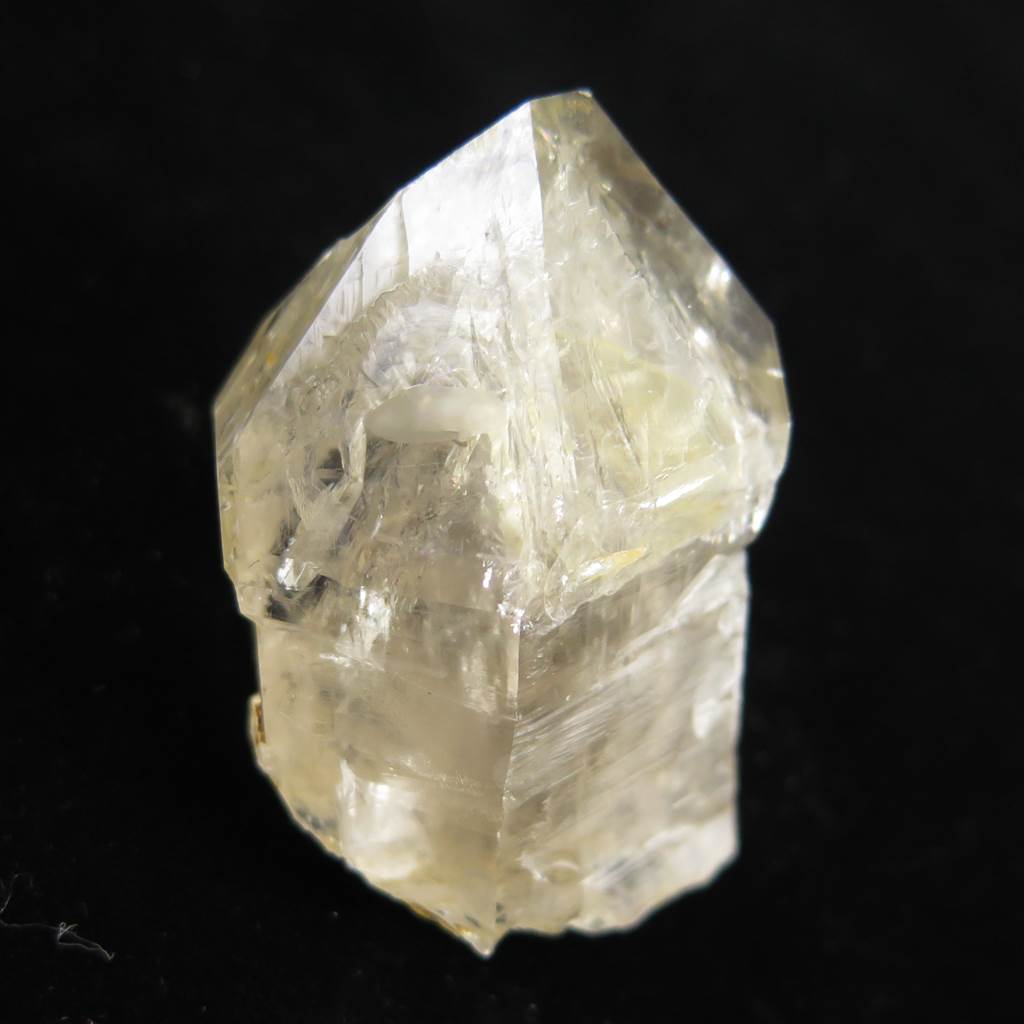 山梨県黒平産 冠水晶 51mm原石 55.2g (ID:88970) | 榎本通商