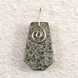 H&E社 ガーディアナイト(AZOZEO) タンブルペンダントトップ 7.8g (ID:10065)