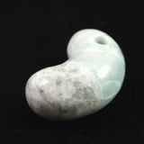 糸魚川翡翠  ヒスイ 小滝産 薄青 26mm勾玉 ディレクトリカード付 9.3g (ID:10796)