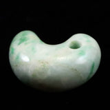 糸魚川翡翠  ヒスイ 小滝産 薄緑 28mm勾玉 ディレクトリカード付 13.05g (ID:11594)