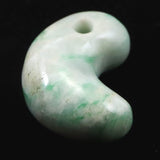 糸魚川翡翠  ヒスイ 小滝産 薄緑 28mm勾玉 ディレクトリカード付 13.05g (ID:11594)