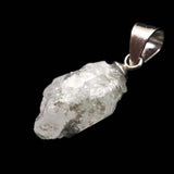 ロシア産 フェナカイト 12mm原石ペンダント 0.59g (ID:11660)