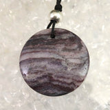 H&E社 ヴァイタライト アロハストーン (AZOZEO)  ディスク型 コード ペンダント 6.9g (ID:12766)