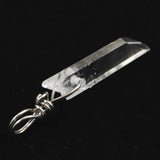 米国アーカンソー州産 水晶 28mm原石ペンダントトップ 1.9g (ID:13001)