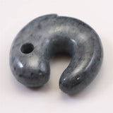 糸魚川翡翠  ヒスイ 黒 30mm飛龍勾玉 ディレクトリカード付 15.3g (ID:13150)
