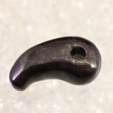 スギライト 21X12mm 勾玉 3.05g (ID:13484)