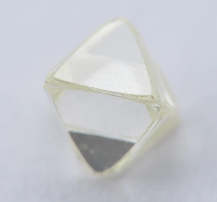 天然 ダイヤモンド ソーヤブル結晶 正八面体 0.516ct Hカラー Flawless