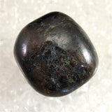 H&E社  アルベゾナイト アルベゾン閃石　タンブル　25.1g (ID:15087)