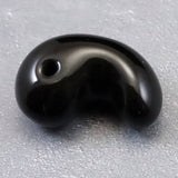 隠岐の島 黒曜石 27.5mm勾玉 ディレクトリカード付 7.4g (ID:15589)