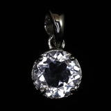 ペタライト 7.5mmラウンドカット ペンダントトップ 1.4g (ID:16243)