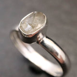 ロシア産 フェナカイト 6.0X4.1mm 原石 リング 14号 (ID:16879)