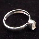 ロシア産 フェナカイト 6.0X4.1mm 原石 リング 14号 (ID:16879)