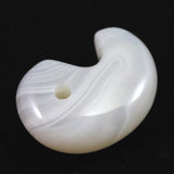 北海道 花石メノウ 瑪瑙 30mm勾玉 ディレクトリカード付 10.7g (ID:17581)