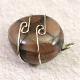 H&E社 アンダルサイト タンブル ペンダントトップ  11.3g (ID:17724)