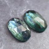 カイヤナイト エメラルドグリーン 12X8mmオーバルカット ルース ペア 8.0ct (ID:21166)