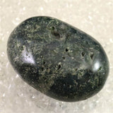 インド産　モスアゲート　パームストーン 113.0g (ID:21445)