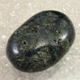 インド産　モスアゲート　パームストーン 113.0g (ID:21445)