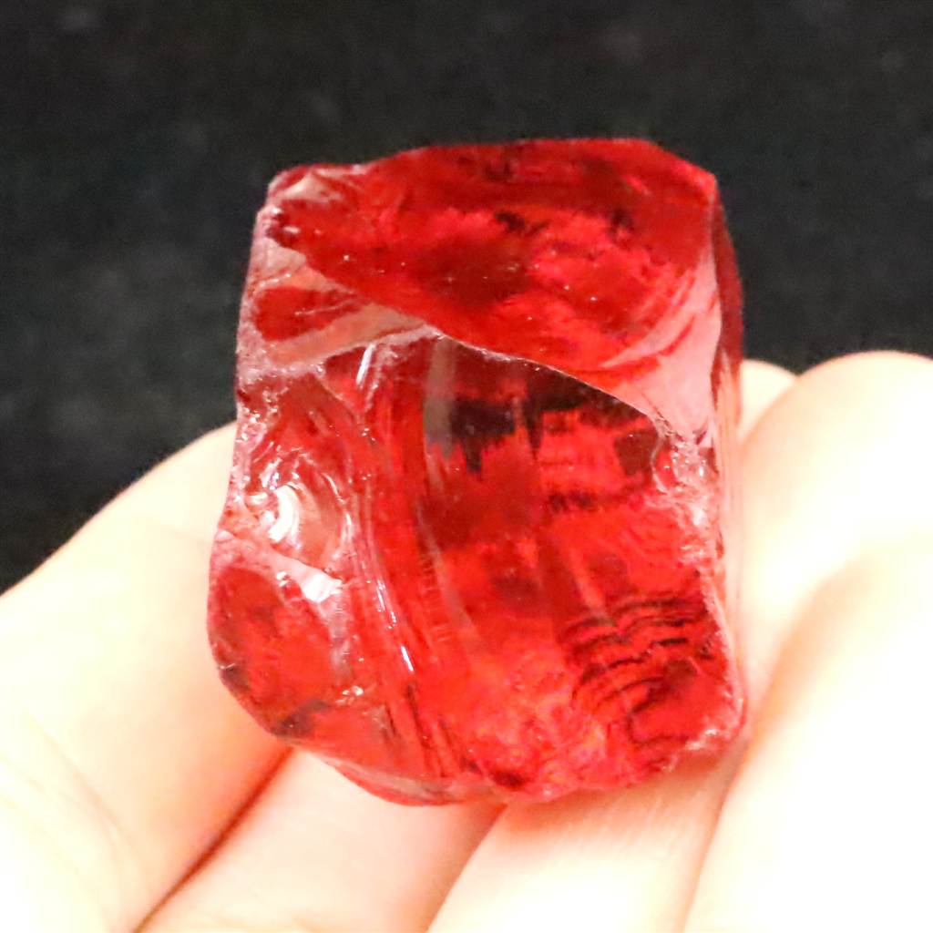 インドネシア産アンダラクリスタル レッド 32.7g (ID:23132) | 榎本通商