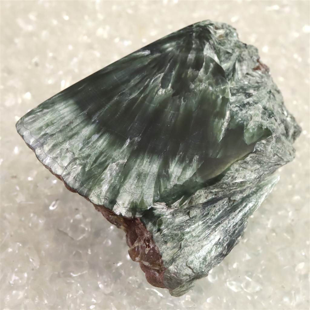 セラフィナイト クリノクロア 62mm原石 一部磨き 95g (ID:23655