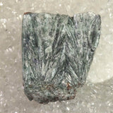 セラフィナイト クリノクロア 62mm原石 一部磨き 95g (ID:23655)