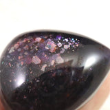 ブラッドショット アイオライトサンストーン　AAAA　26mmドロップ カボション 9.4g (ID:24076)