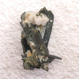 ザギマウンテン産 26mmエジリン輝石 4.96g (ID:24259)