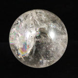 ブラジル産 天然水晶  74mmスフィア 丸玉 レインボー アイリスクォーツ 台付 591g (ID:24645)