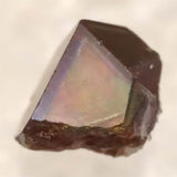 奈良県天川村産 レインボーガーネット  8mm原石 0.7g (ID:25567)
