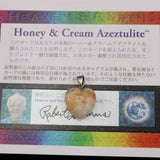 H&E社 ハニー&クリームアゼツライト (AZOZEO)  15mmハートペンダントトップ 証明書付 2.2g (ID:25997)