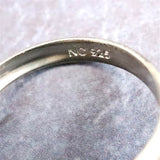 ロシア産 フェナカイト 9X7mmオーバルカット リング 14号 (ID:26504)