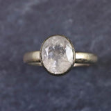 ロシア産 フェナカイト 9X7mmオーバルカット リング 14号 (ID:26504)