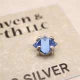 H&E社  シベリアンブルークォーツ 5mmピラミッド ピアス  (ID:29058)