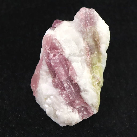 ピンクトルマリン入り水晶 40mm原石 31.4g (ID:29743)