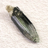 ザギマウンテン産 41mmエジリン輝石  6.42g (ID:30298)