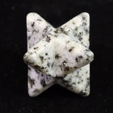 京都府産　鞍馬石 25mmマカバスター 証明書付 7.3g　 (ID:30850)
