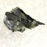 ザギマウンテン産 エジリン輝石  4.5g (ID:32213)