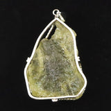 リビアンデザートグラス 40mm原石 ペンダントトップ 19.4g  (ID:32450)