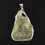 リビアンデザートグラス 40mm原石 ペンダントトップ 19.4g  (ID:32450)