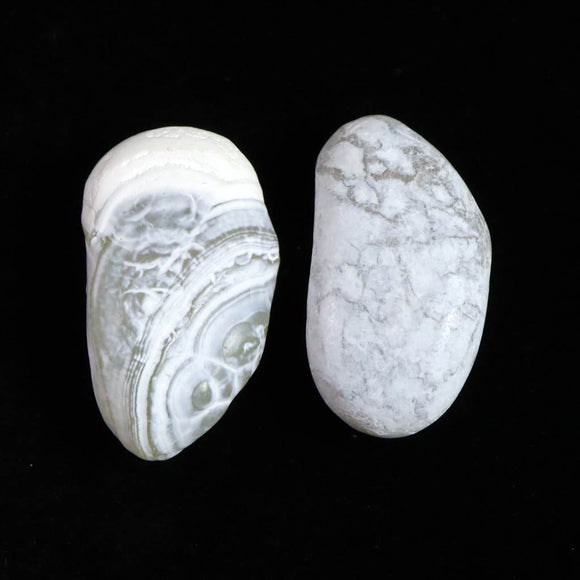北海道 上ノ国メノウ 瑪瑙 原石  2個セット 15.3g (ID:32701)