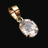 ロシア産 フェナカイト 5.9mm オーバルカット ペンダントトップ K18YG 鑑別書付 0.6ct (ID:34620)