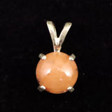 H&E社 サチャロカローズ アゼツライト（AZOZEO)  8mmラウンド ペンダントトップ 証明書付 0.8g (ID:35755)