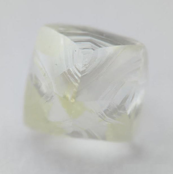 天然 ダイヤモンド ソーヤブル結晶 正八面体 0.443ct Iカラー Flawless ソ付 (ID:36325) | 榎本通商