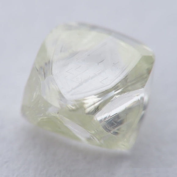 天然 ダイヤモンド ソーヤブル結晶 正八面体 トライゴン 0.476ct Hカラー Flawless  ソ付 (ID:36396)