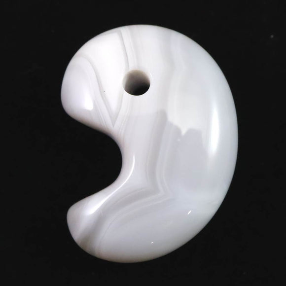 北海道 花石メノウ 瑪瑙 30mm勾玉 ディレクトリカード付 10.5g (ID:36873)