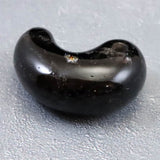 山梨県 黒平鉱山産 黒水晶 30mm 勾玉　ディレクトリカード付 10.3g (ID:37100)