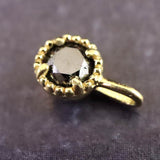 天然ブラックダイヤモンド 3mmラウンド ペンダントトップ チャーム K18YG  0.255g (ID:37335)