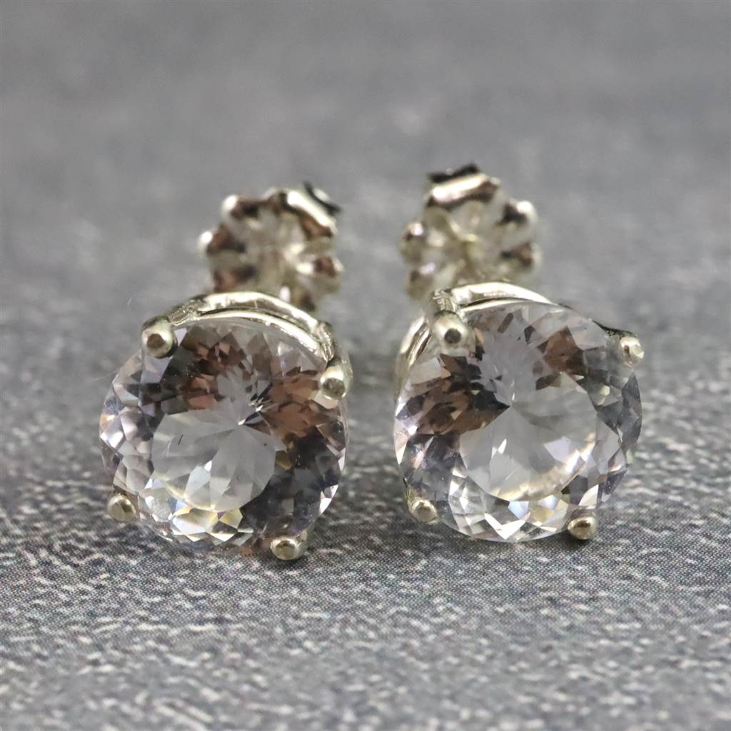 ロシアンレムリアン ８mm ラウンド カット ピアス 2.2g ロシアンレムリアン ８mm ラウンド カット ピアス 2.2g | 榎本通商